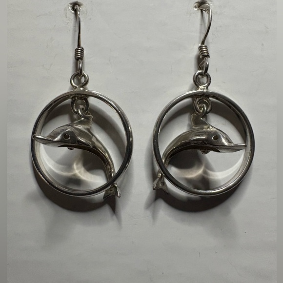 Earrings*Sterling Silver Dolphin Drop Dangle Detailed Pierced Wires - Picture 1 of 6